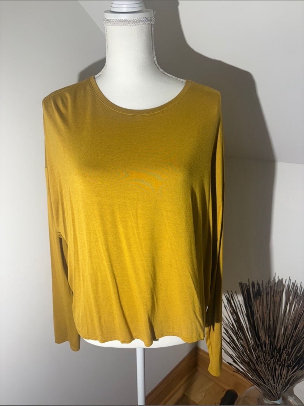Tahari Long Sleeve Crewneck Top in Mustard Gold